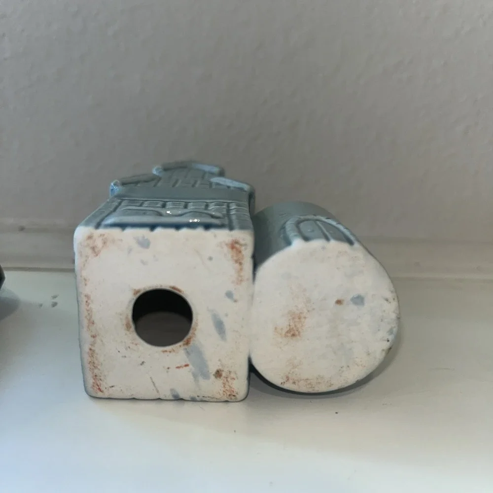 Vintage Japan Toothpick Holder Ceramic Barn Silo 3